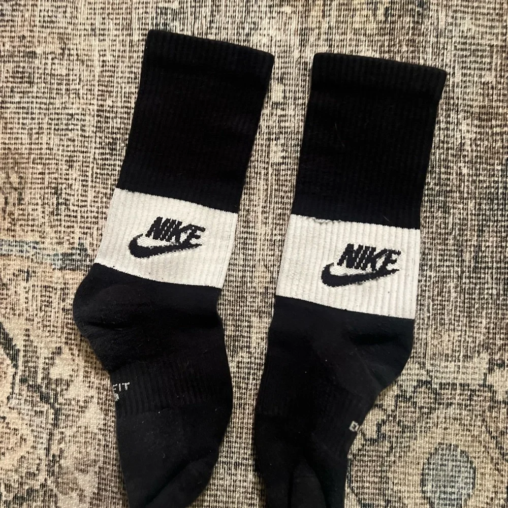 2 sets of Nike socks